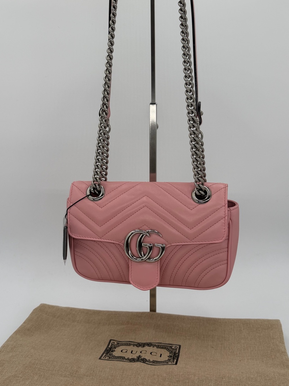 💖Gucci Marmont Pink Shoulder Bag w/Dust bag, and Legit Mark COA Excellent Condt!